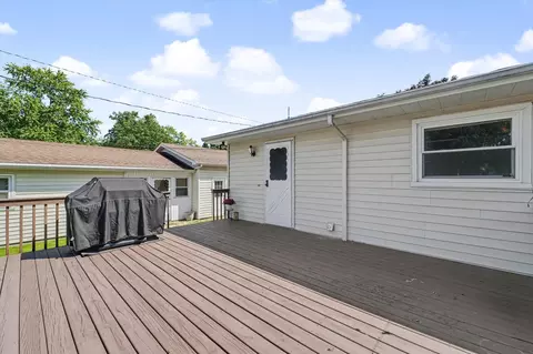 Exterior - 106 Pleasant Dr, Sidney, IL 61877 photo 6 of 16