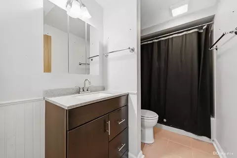 Bath - 11640 197th St, Mokena, IL 60448 photo 3 of 3