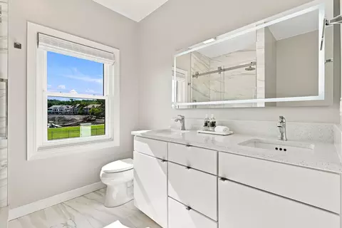 Bath - 835 1st Ave, Hampton, IL 61256 photo 2 of 5