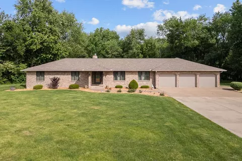 21223 52nd Ave N, Port Byron, IL 61275