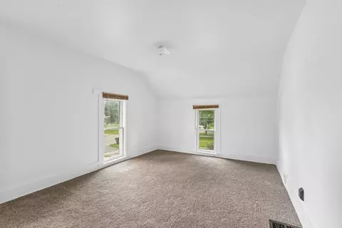 Bedroom - 11806 Maple Ave, Hebron, IL 60034 photo 1 of 8