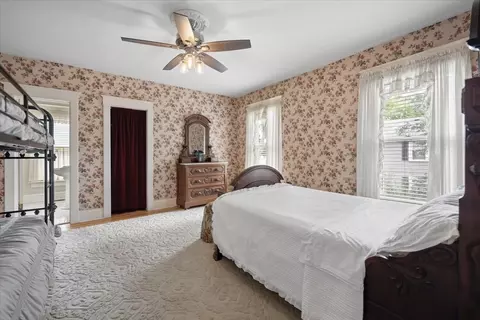 Bedroom - 10216 Main St, Hebron, IL 60034 photo 5 of 10