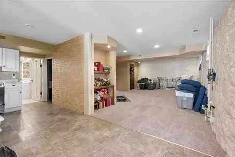 Entry Way - 10216 Main St, Hebron, IL 60034 photo 25 of 25