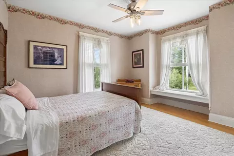 Bedroom - 10216 Main St, Hebron, IL 60034 photo 7 of 10