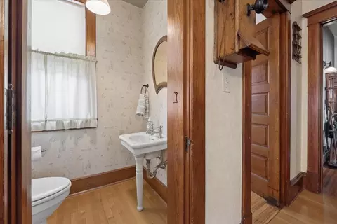 Entry Way - 10216 Main St, Hebron, IL 60034 photo 13 of 25