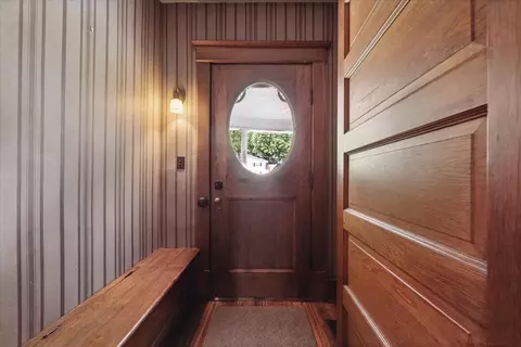 Entry Way - 10216 Main St, Hebron, IL 60034 photo 1 of 25