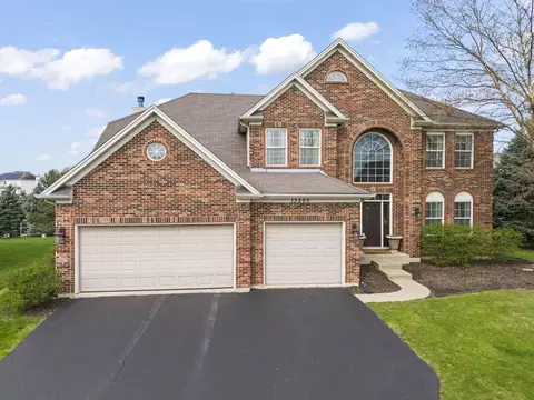 Exterior - 13500 Arborview Cir, Plainfield, IL 60585 photo 6 of 8