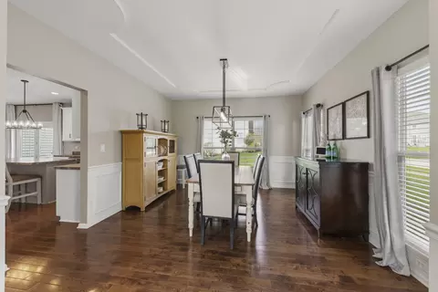 Dining - 13500 Arborview Cir, Plainfield, IL 60585 photo 1 of 2