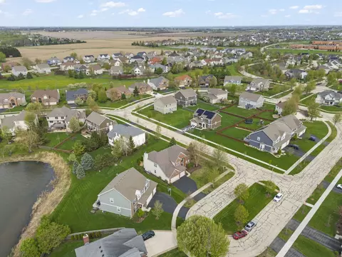 View/Area - 13500 Arborview Cir, Plainfield, IL 60585 photo 11 of 14
