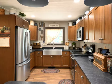 Kitchen - 404 W Park St, Morrison, IL 61270 photo 1 of 1