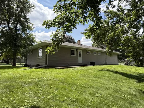 Exterior - 606 W Main St, Sublette, IL 61367 photo 2 of 4