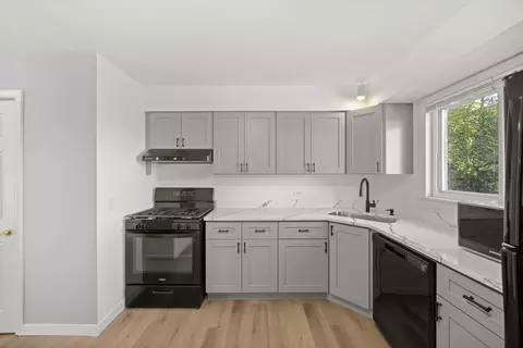 Kitchen - 8812 Dee Rd #A, Des Plaines, IL 60016 photo 1 of 3