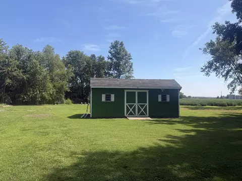 Exterior - 124 S Maple St, Tamaroa, IL 62888 photo 5 of 5