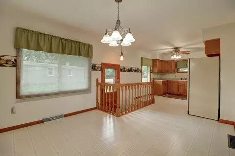 Dining - 1237 Harrison Dr, Clinton, IA 52732 photo 1 of 1