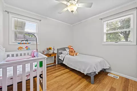 Bedroom - 2311 Sigwalt St, Rolling Meadows, IL 60008 photo 3 of 3