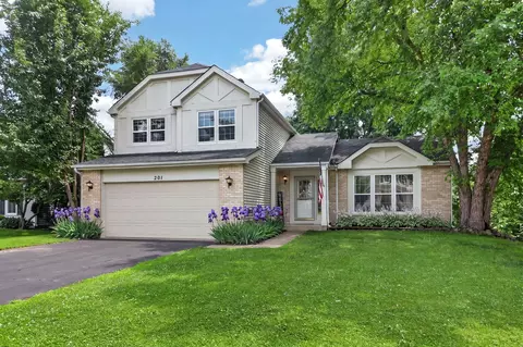 201 Timber Oaks Dr, North Aurora, IL 60542