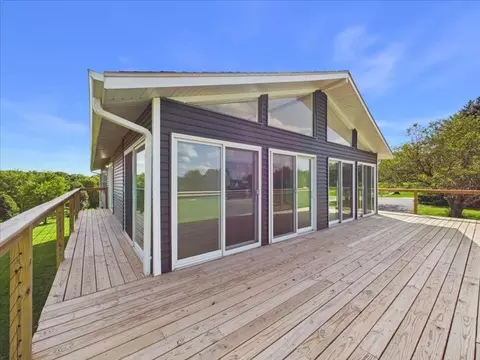 Exterior - 1722 Baintree Rd, Davis, IL 61019 photo 3 of 5