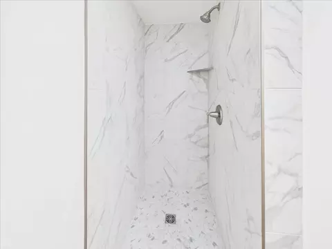 Bath - 1722 Baintree Rd, Davis, IL 61019 photo 3 of 3