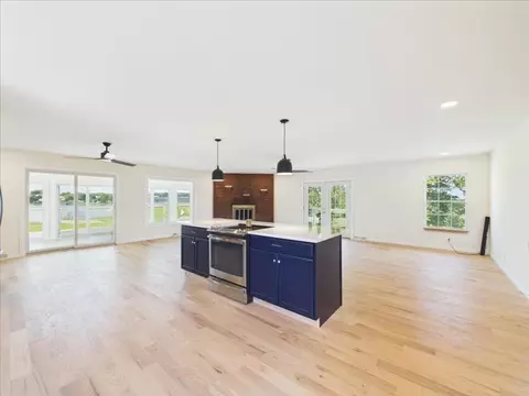 Kitchen - 1722 Baintree Rd, Davis, IL 61019 photo 6 of 6