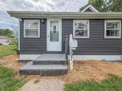 Other - 907 Central Ave, Tilton, IL 61833 photo 1 of 5