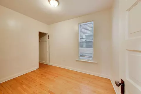 Bedroom - 3307 N Oakley Ave, Chicago, IL 60618 photo 6 of 6