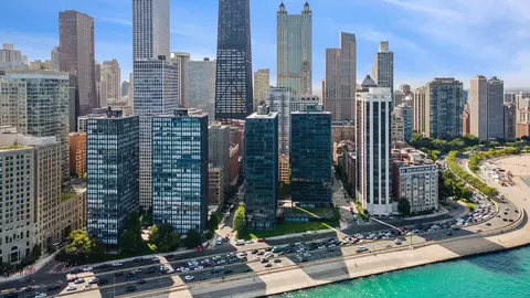 900 N Lake Shore Dr #2308, Chicago, IL 60611