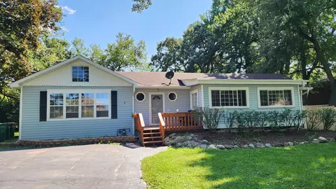 23217 W North Lakewood Ln, Lake Zurich, IL 60047
