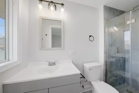 Bath - 23406 W 135th St, Plainfield, IL 60544 photo 1 of 4