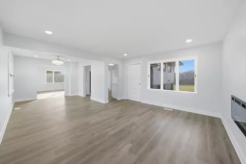 Living - 23406 W 135th St, Plainfield, IL 60544 photo 4 of 5