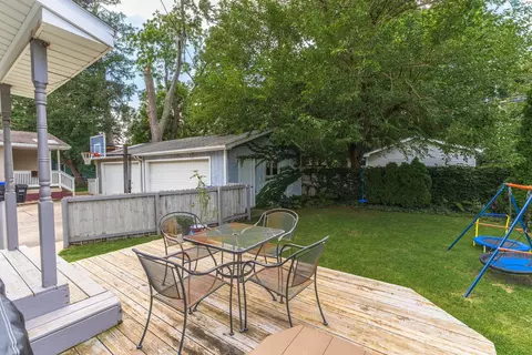 Exterior - 301 Vale St, Bloomington, IL 61701 photo 11 of 12