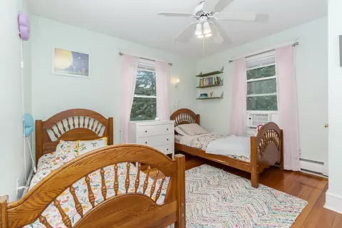 Bedroom - 301 Vale St, Bloomington, IL 61701 photo 3 of 6