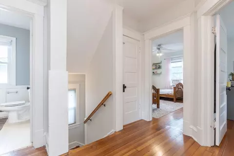 Entry Way - 301 Vale St, Bloomington, IL 61701 photo 5 of 5