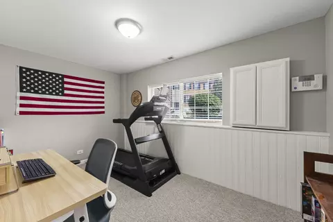 Other - 274 Comstock Dr, Elgin, IL 60124 photo 4 of 6