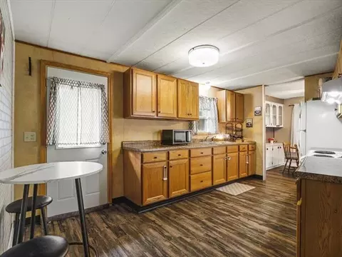 Kitchen - 1905 S Walnut Rd, Freeport, IL 61032 photo 2 of 3
