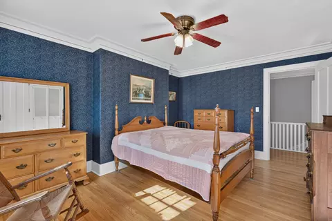 Bedroom - 1333 Ottawa Ave, Ottawa, IL 61350 photo 10 of 12