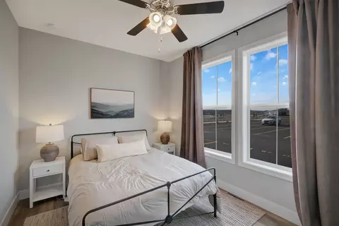 Bedroom - 214 Great Loop Dr, Ottawa, IL 61350 photo 1 of 3