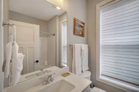 Bath - 214 Great Loop Dr, Ottawa, IL 61350 photo 1 of 1