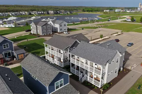 View/Area - 214 Great Loop Dr, Ottawa, IL 61350 photo 1 of 6
