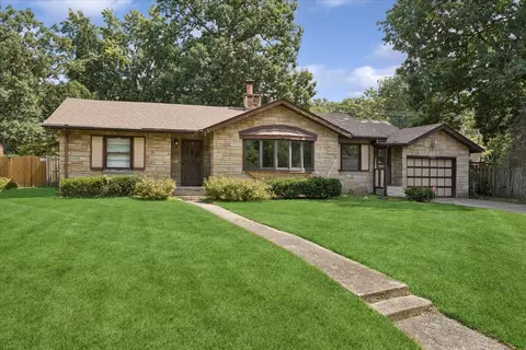 422 E Ravine Ave, Willow Springs, IL 60480