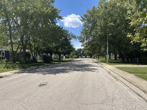 View/Area - 2675 E Melbrook Dr, Kankakee, IL 60901 photo 1 of 1