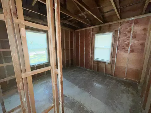 Bedroom - 2675 E Melbrook Dr, Kankakee, IL 60901 photo 2 of 2