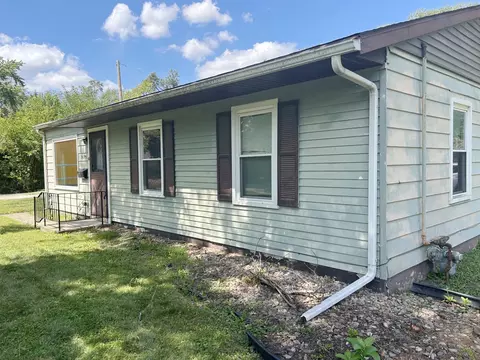 Exterior - 2675 E Melbrook Dr, Kankakee, IL 60901 photo 4 of 4