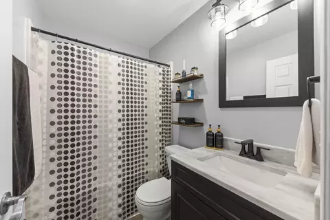 Bath - 476 E 3rd St, Herscher, IL 60941 photo 2 of 2
