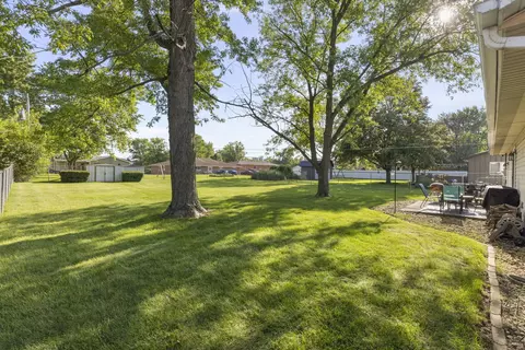 Exterior - 476 E 3rd St, Herscher, IL 60941 photo 7 of 9