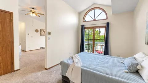Bedroom - 4312 W Shamrock Ln #3C, Mchenry, IL 60050 photo 2 of 2