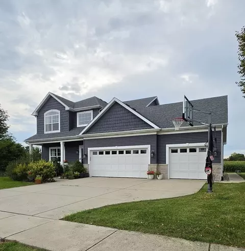Exterior - 301 Arrowhead Dr, Minooka, IL 60447 photo 4 of 4
