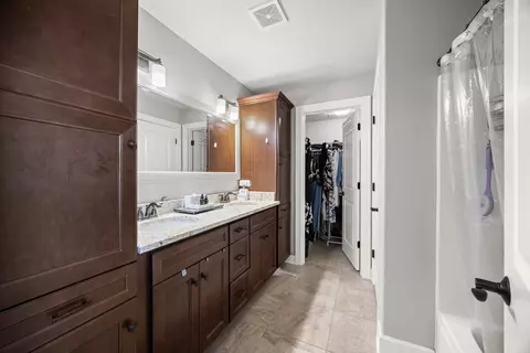 Other - 301 Arrowhead Dr, Minooka, IL 60447 photo 5 of 10