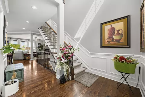 Entry Way - 301 Arrowhead Dr, Minooka, IL 60447 photo 2 of 5