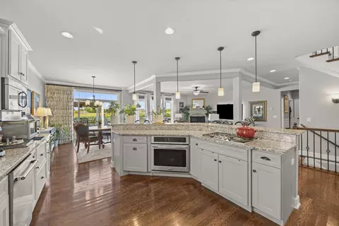 Kitchen - 301 Arrowhead Dr, Minooka, IL 60447 photo 2 of 4