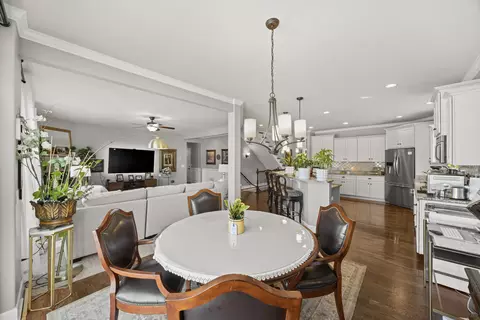 Dining - 301 Arrowhead Dr, Minooka, IL 60447 photo 3 of 3